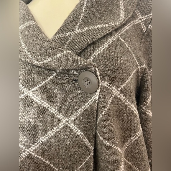 Cleo XL Petite Cozy Soft Sweater Wrap, Transition to Fall - Picture 5 of 15